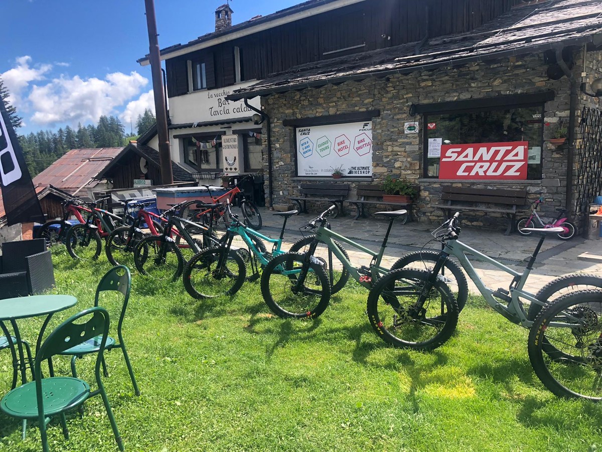 Sabato apre la nuova strada: intanto ecco la storia di un e-bike sharing  che nasce a Finale Ligure e arriva fino a Monesi - Savonanews.it