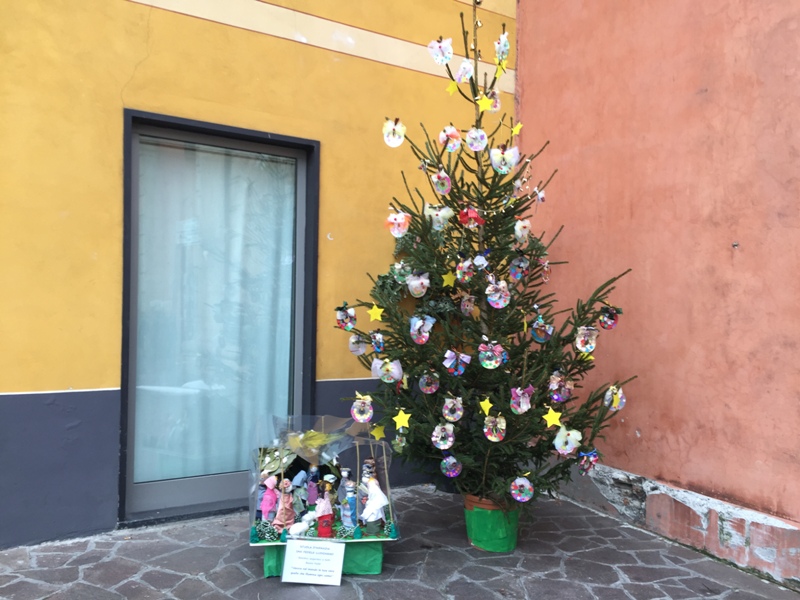 Cerca Natale.Cerca La Renna Di Babbo Natale Nelle Piazze Del Centro Storico Di Albenga Savonanews It