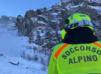 Valanga sulla Marmolada, soccorso sciatore Valanga sulla Marmolada, soccorso sciatore