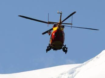 Cade in un crepaccio sul Monte Bianco, morto sciatore italiano Cade in un crepaccio sul Monte Bianco, morto sciatore italiano
