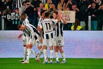 Juve-Lecce 2-1, vittoria bianconera con gol di Koopmeiners e Yildiz Juve-Lecce 2-1, vittoria bianconera con gol di Koopmeiners e Yildiz
