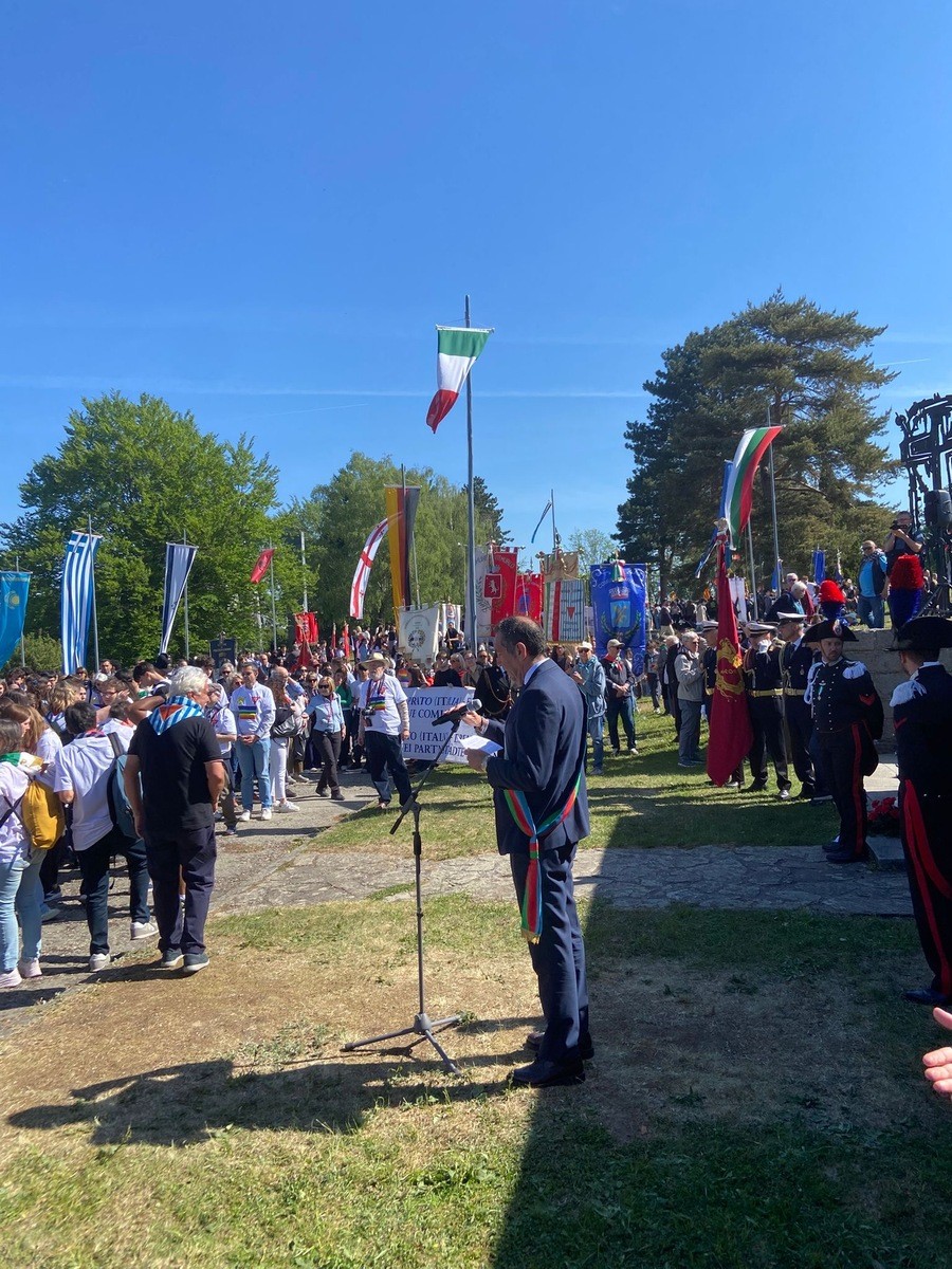 Cerimonia a Mauthausen, Arboscello: "Chi non è antifascista va contro la Costituzione"