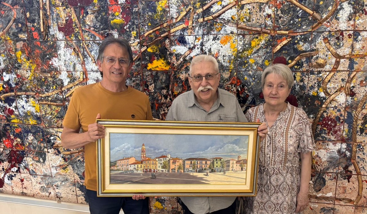 Cairo, il pittore Renzo Crema dona la “sua” piazza della Vittoria al Comune – Savonanews.it Cairo, il pittore Renzo Crema dona la “sua” piazza della Vittoria al Comune – Savonanews.it