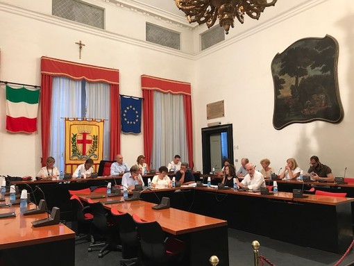 Albenga: recupero dei sottotetti, da oggi è realtà Albenga: recupero dei sottotetti, da oggi è realtà