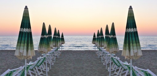Stagione estiva 2021, le tariffe non aumenteranno. Schiappapietra (Sib): "Stessi prezzi del 2020 nonostante l'aumento dei costi e la riduzione dei posti in spiaggia" Stagione estiva 2021, le tariffe non aumenteranno. Schiappapietra (Sib): "Stessi prezzi del 2020 nonostante l'aumento dei costi e la riduzione dei posti in spiaggia"