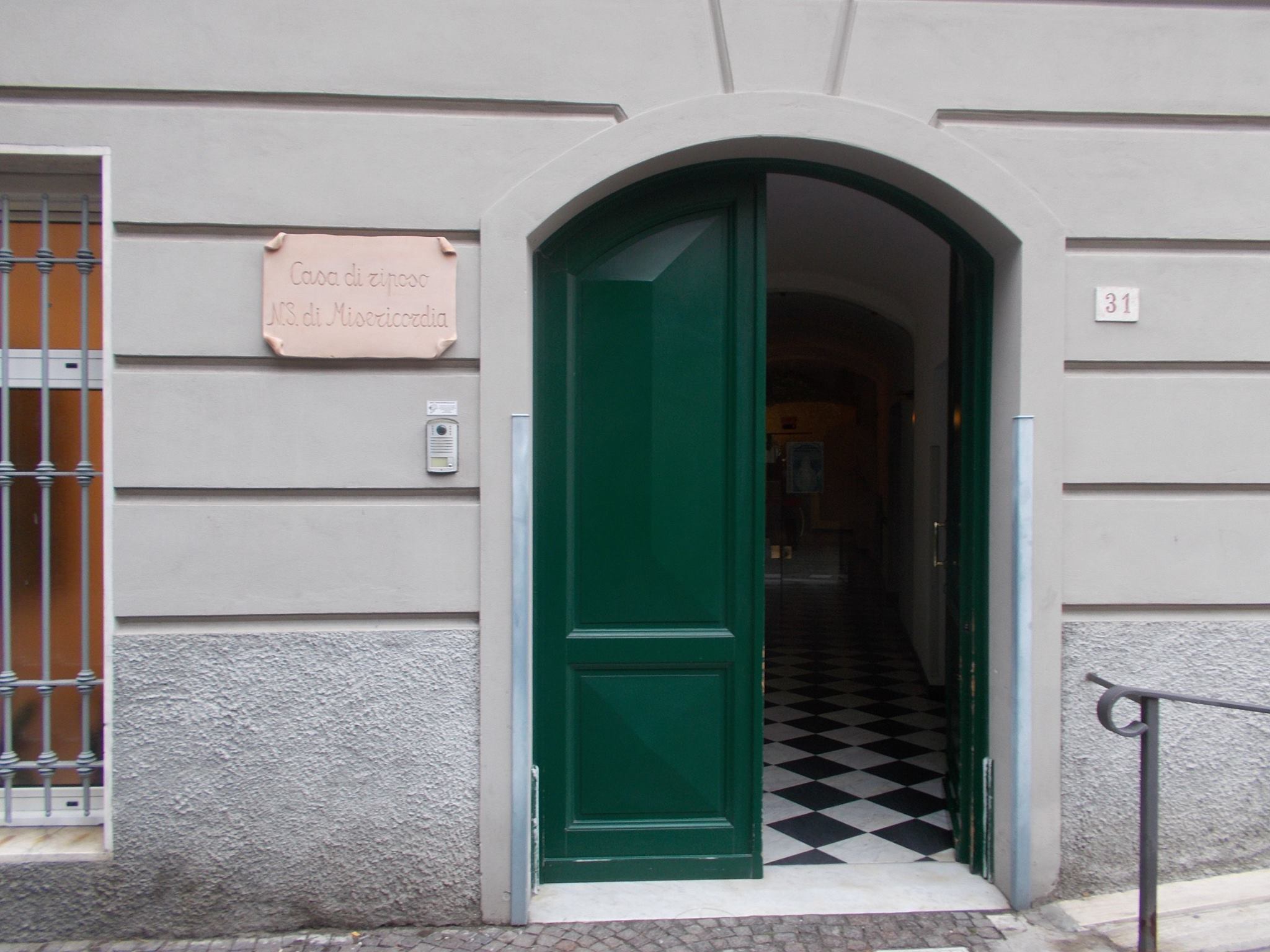 Celle, forzata la porta della casa di riposo. Il presidente: “Struttura rimessa in sicurezza” – Savonanews.it Celle, forzata la porta della casa di riposo. Il presidente: “Struttura rimessa in sicurezza” – Savonanews.it