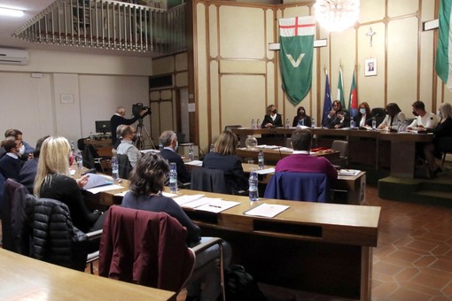 Assoluzione Pierfederici, il sindaco risponde all'attacco di Cerruti: "Aspetto una presa di posizione nei confronti dei firmatari dell'esposto" Assoluzione Pierfederici, il sindaco risponde all'attacco di Cerruti: "Aspetto una presa di posizione nei confronti dei firmatari dell'esposto"