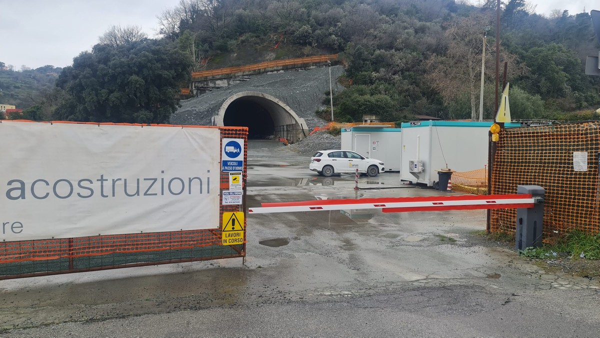 Aurelia Bis, Anas pagherà gli stipendi arretrati con un intervento sostitutivo previsto dalla legge Aurelia Bis, Anas pagherà gli stipendi arretrati con un intervento sostitutivo previsto dalla legge