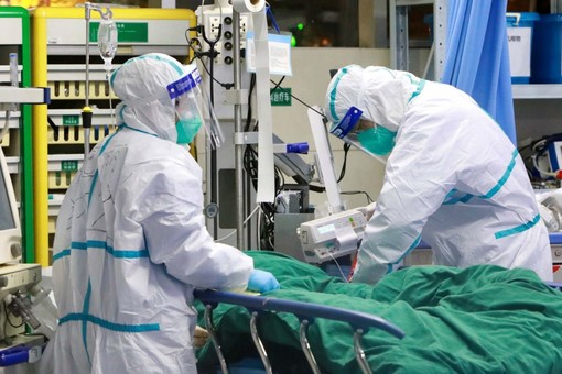 Covid in Liguria: 321 nuovi positivi in 24 ore, 53 in provincia di Savona dove aumentano gli ospedalizzati Covid in Liguria: 321 nuovi positivi in 24 ore, 53 in provincia di Savona dove aumentano gli ospedalizzati