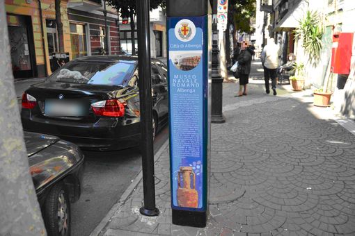 Albenga "veste" i suoi parcometri per i turisti Albenga "veste" i suoi parcometri per i turisti