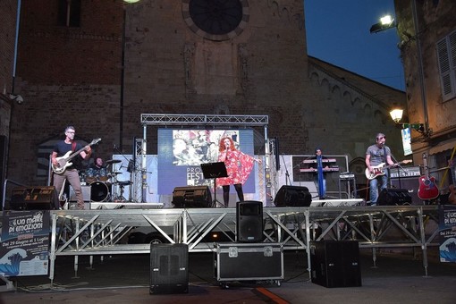 Albenga, tornano a esibirsi i “Progetto Festival”, per rivivere le emozioni di oltre 70 anni di Festival di Sanremo
