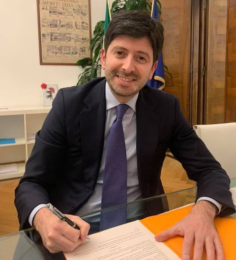 Emessa la nuova ordinanza dal Ministro Roberto Speranza: la Liguria (Rt 0,89) rimane 'arancione' Emessa la nuova ordinanza dal Ministro Roberto Speranza: la Liguria (Rt 0,89) rimane 'arancione'