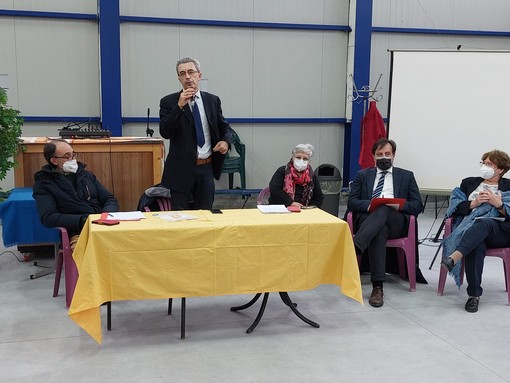 Savona, sicurezza urbana e riordino degli spazi pubblici. Il criminologo Padovano: "Dopo un anno di amministrazione Russo non si capisce se c'è un disegno, il tempo è scaduto" Savona, sicurezza urbana e riordino degli spazi pubblici. Il criminologo Padovano: "Dopo un anno di amministrazione Russo non si capisce se c'è un disegno, il tempo è scaduto"