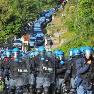 Delirio in Valsusa, ma "Cu è orbu surdu e taci, campa cent'anni in paci" dice la 'ndrangheta, che anche lassù pesa, da tempo