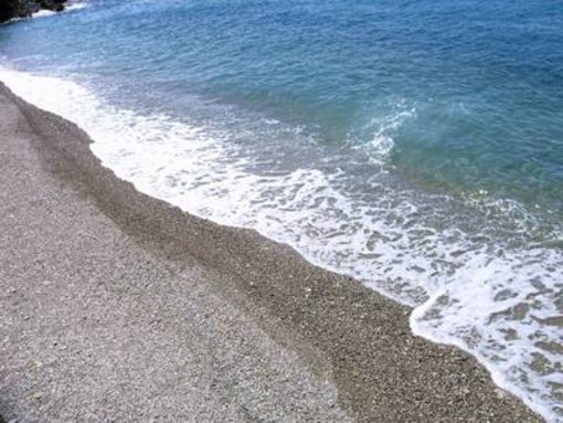 Scoperta una cava sottomarina al largo di Ceriale: risolverà problemi erosione sabbia