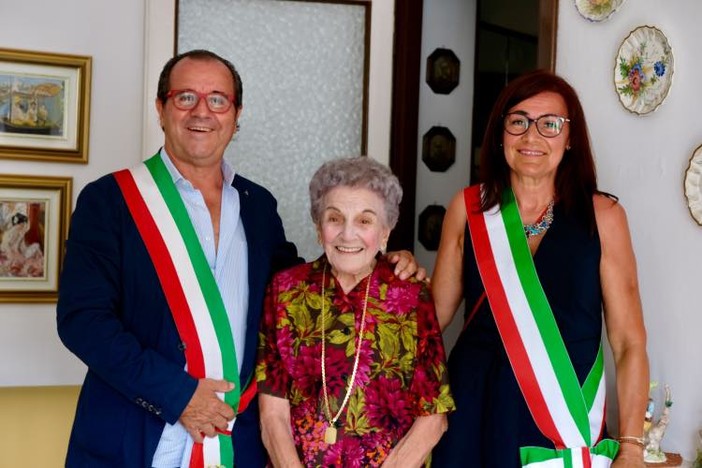 Millesimo, una grande festa per i 100 anni di Lucia Icardi