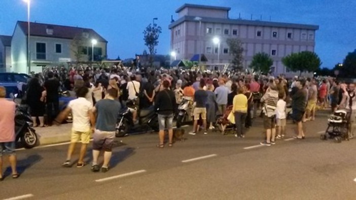 Campo migranti a Savona, l'ANPI: "Contestazione alimentata per ragioni di mera strumentalizzazione politica"