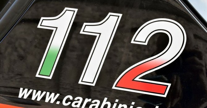 Cairo, rissa tra più persone in corso Italia: volano sedie e pugni Cairo, rissa tra più persone in corso Italia: volano sedie e pugni