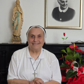Suor Agnese Righetto compie 80 anni: gli auguri di Finale Ligure a una vita dedicata ai bambini
