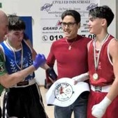 Berlusconi Jr sul ring conquista Savona: l'emozione del papà Pier Silvio Berlusconi Jr sul ring conquista Savona: l'emozione del papà Pier Silvio