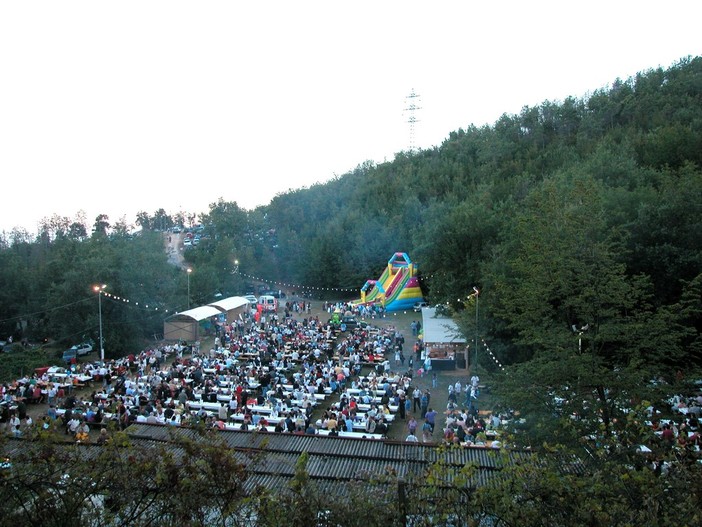 Pietra Ligure, torna a Ranzi la "Sagra del Nostralino" dal 10 al 14 agosto Pietra Ligure, torna a Ranzi la "Sagra del Nostralino" dal 10 al 14 agosto