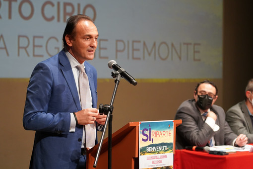 Il presidente del Piemonte Alberto Cirio: "Disponibili a entrare nella compagine societaria dei porti di Genova e Savona"
