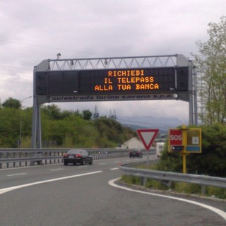 #Infoviabilità: sulla A12 regolarmente aperta stanotte l'uscita Genova Ovest