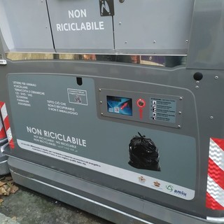 Savona: "Se abiti in centro, cassonetti intelligenti e bollino a metà prezzo. Giustizia per pochi"