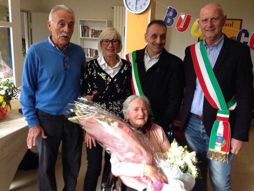 Alassio, cento candeline per la signora Benedetta Gravagno
