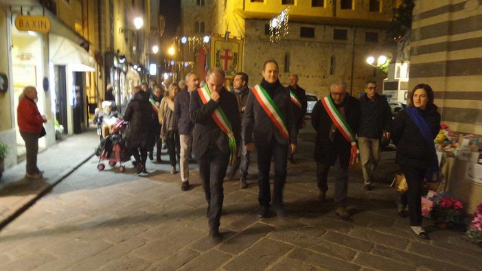 Albenga, Gruppo "Politica per Passione": "Cangiano sfila in contemporanea all'ennesimo caso di accoltellamento" Albenga, Gruppo "Politica per Passione": "Cangiano sfila in contemporanea all'ennesimo caso di accoltellamento"