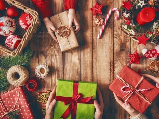 Regali di Natale per una ragazza: che cosa scegliere? Regali di Natale per una ragazza: che cosa scegliere?