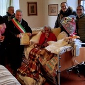 Dego in festa per Ameris Marenco: l’ex maestra delle scuole elementari compie 100 anni Dego in festa per Ameris Marenco: l’ex maestra delle scuole elementari compie 100 anni