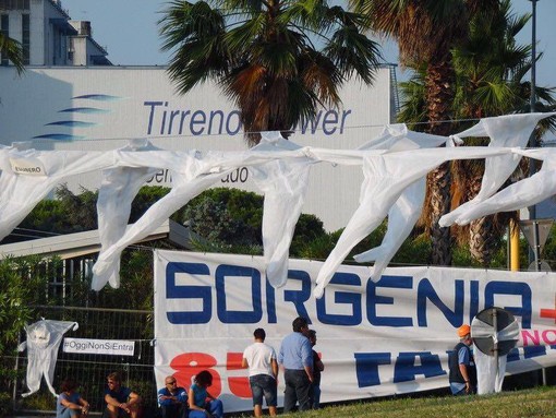 Tirreno Power, convocazione al Ministero il 13 ottobre Tirreno Power, convocazione al Ministero il 13 ottobre