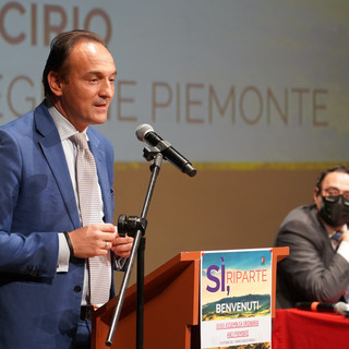 Il presidente del Piemonte Alberto Cirio: "Disponibili a entrare nella compagine societaria dei porti di Genova e Savona"