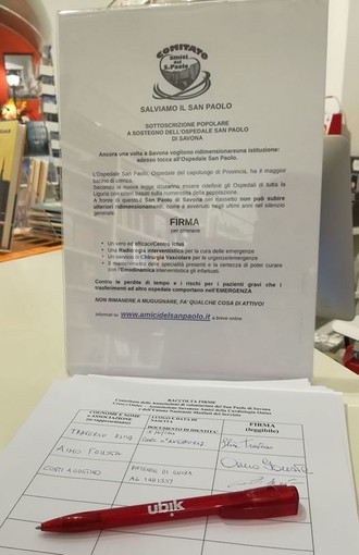 Primari, infermieri e cittadini in difesa del San Paolo: continua la raccolta firme, ora anche a Savona