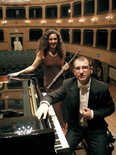 Andora, concerto sotto le stelle nel borgo di Colla Micheri con il duo Guatti-Orlando che chiude Ema, l'estate musicale andorese