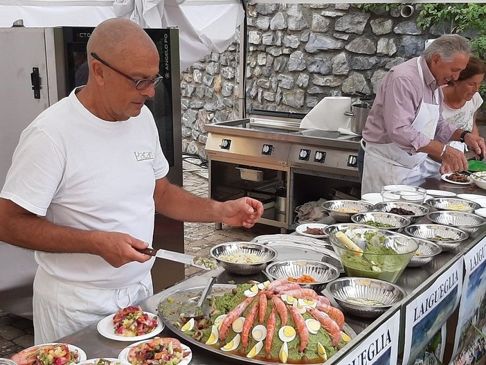 “Il Salto dell’Acciuga” torna a Laigueglia: un viaggio tra mare, cultura e tradizioni “Il Salto dell’Acciuga” torna a Laigueglia: un viaggio tra mare, cultura e tradizioni