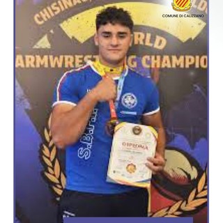 Guglielmo Ighina campione d’Europa: Calizzano festeggia il suo gigante dal "braccio di ferro" Guglielmo Ighina campione d’Europa: Calizzano festeggia il suo gigante dal "braccio di ferro"