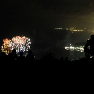Varazze si prepara allo spettacolo pirotecnico e musicale di ferragosto Varazze si prepara allo spettacolo pirotecnico e musicale di ferragosto
