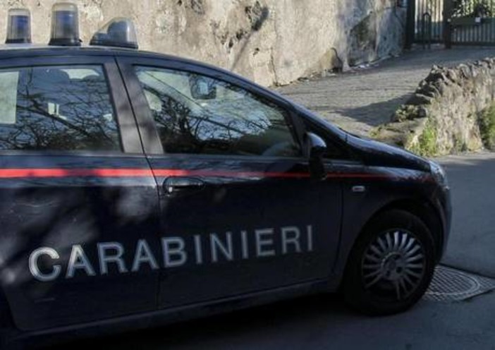 Finale Ligure, sorpresi mentre stavano per rapinare una signora di 84 anni. Arrestati Finale Ligure, sorpresi mentre stavano per rapinare una signora di 84 anni. Arrestati