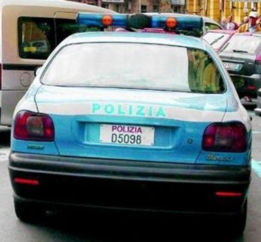 Savona: uomo ferito al Prolungamento, indaga la polizia Savona: uomo ferito al Prolungamento, indaga la polizia