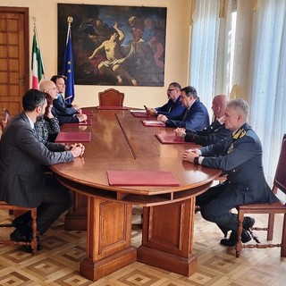 Prevenzione della criminalità ai danni di banche e clientela: firmato un protocollo d'intesa in Prefettura Prevenzione della criminalità ai danni di banche e clientela: firmato un protocollo d'intesa in Prefettura