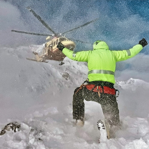 Chi si caccia nei guai per imprudenza in mare o in montagna dovrà pagare di tasca sua: la novita nella manovra