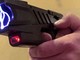 Molteni (Sottosegretario all'Interno): "Dal 30 maggio taser operativo anche a Savona" Molteni (Sottosegretario all'Interno): "Dal 30 maggio taser operativo anche a Savona"