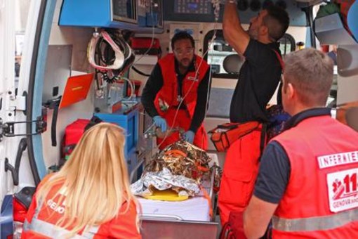 Cede gru a Toirano, operaio precipita da dieci metri Cede gru a Toirano, operaio precipita da dieci metri