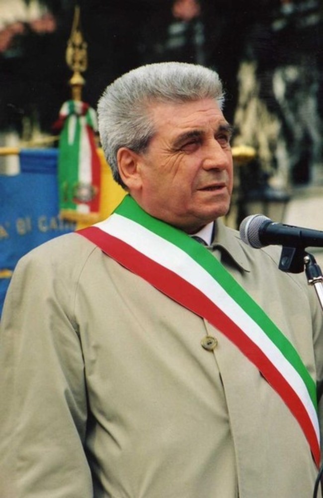 Cairo Montenotte, il Teatro Comunale sarà intitolato all'ex sindaco Osvaldo Chebello Cairo Montenotte, il Teatro Comunale sarà intitolato all'ex sindaco Osvaldo Chebello