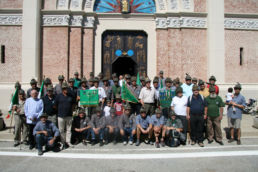 Domenica IV “Camminata Alpina” al Santuario di Nostra Signora del Todocco di Pezzolo Domenica IV “Camminata Alpina” al Santuario di Nostra Signora del Todocco di Pezzolo