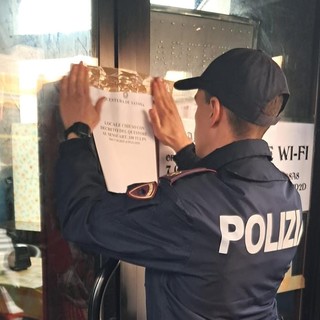 Lite davanti ad un bar di Savona, due stranieri aggrediscono i poliziotti con pugni e morsi: arrestati