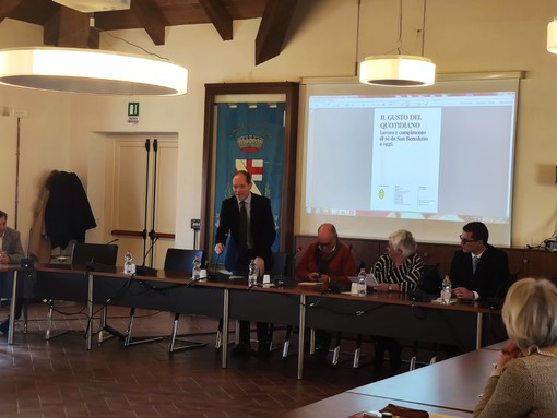 Sala gremita per l'assemblea annuale di Upasv, si è parlato di analisi sull'andamento turistico, investimenti per le imprese e accesso al credito
