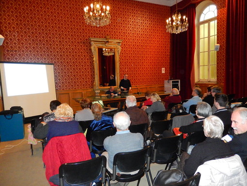 Savona: “il Teatro di Figura: parità e alternatività rispetto al teatro di attore” Savona: “il Teatro di Figura: parità e alternatività rispetto al teatro di attore”